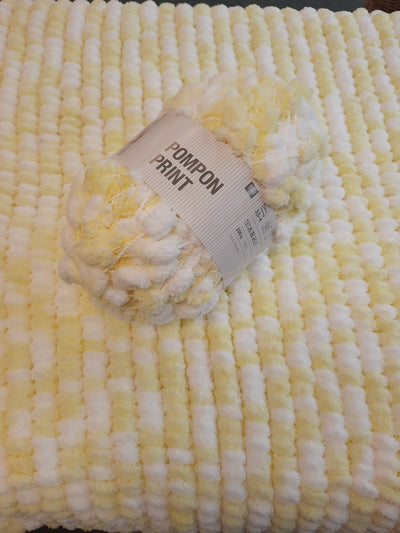 Baby Pom Pom Blankets